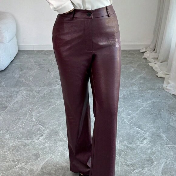 Burgundy Preppy Women's Flare Leg Pants - Picture 3 of 4